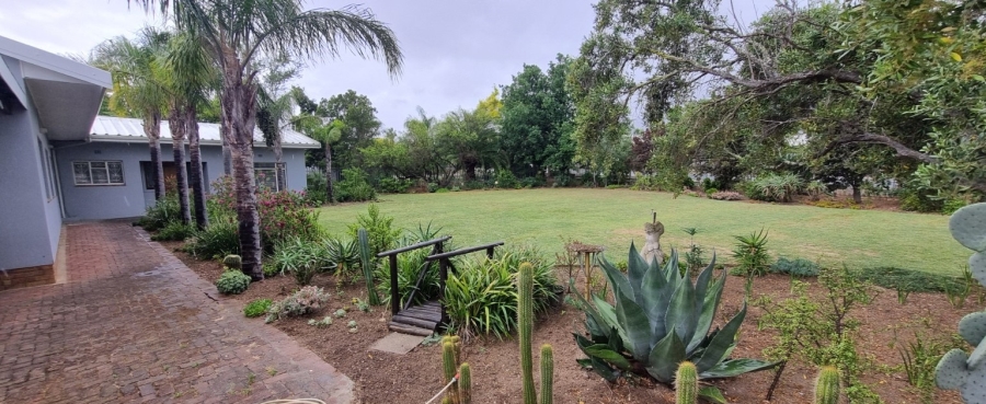 4 Bedroom Property for Sale in Porterville Western Cape